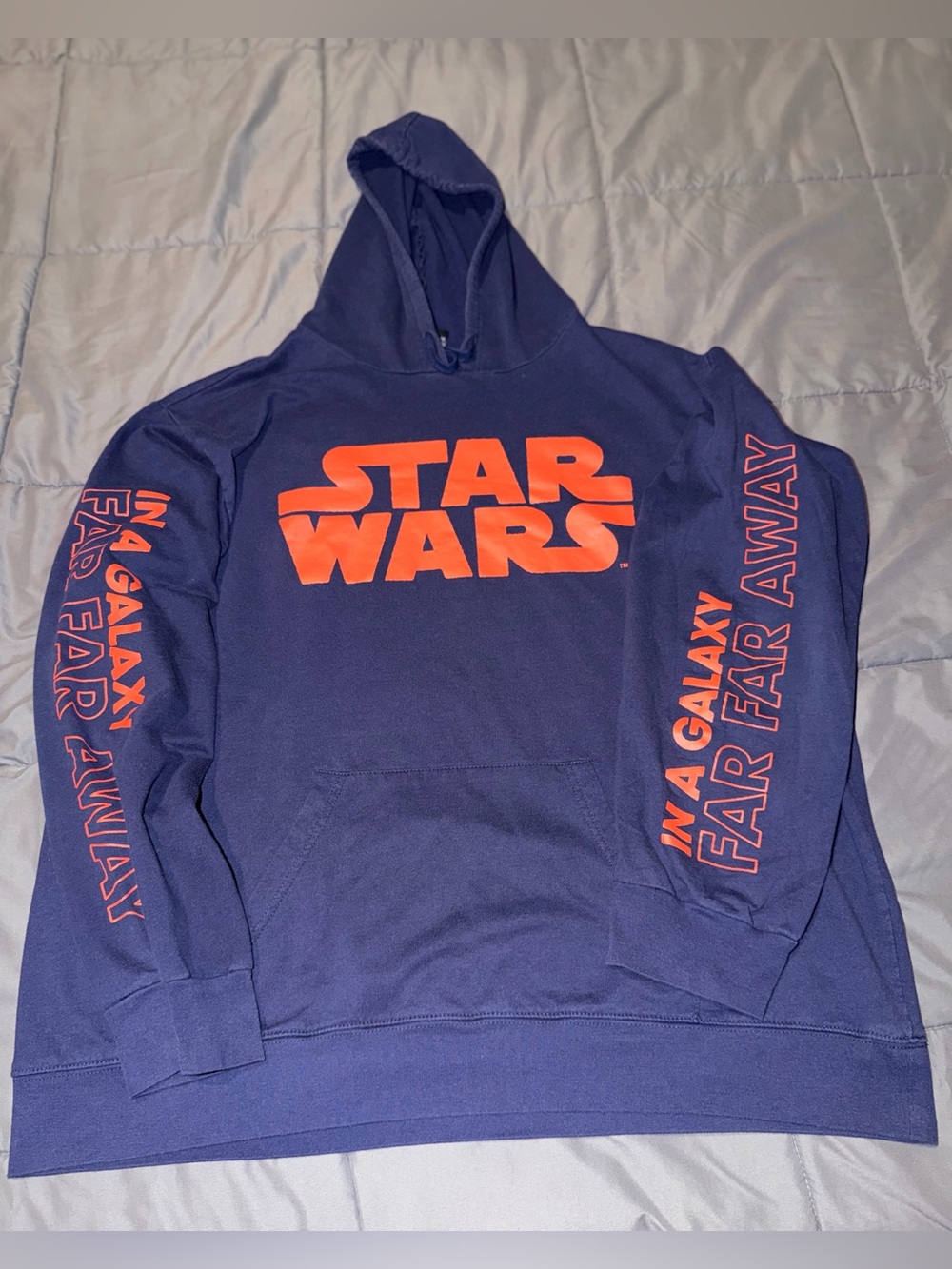 Star Wars In A Galaxy Far Far Away
Hoodie Men's Size 2X Navy Blue Pullover